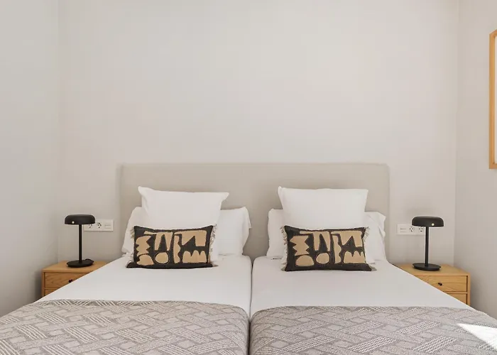 Palacio Miramar By Feelfree Apartmán *